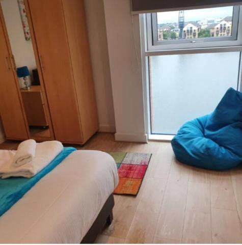 Lovely Waterfront Flat Canary Wharf Excel Centre Apartman London Kültér fotó